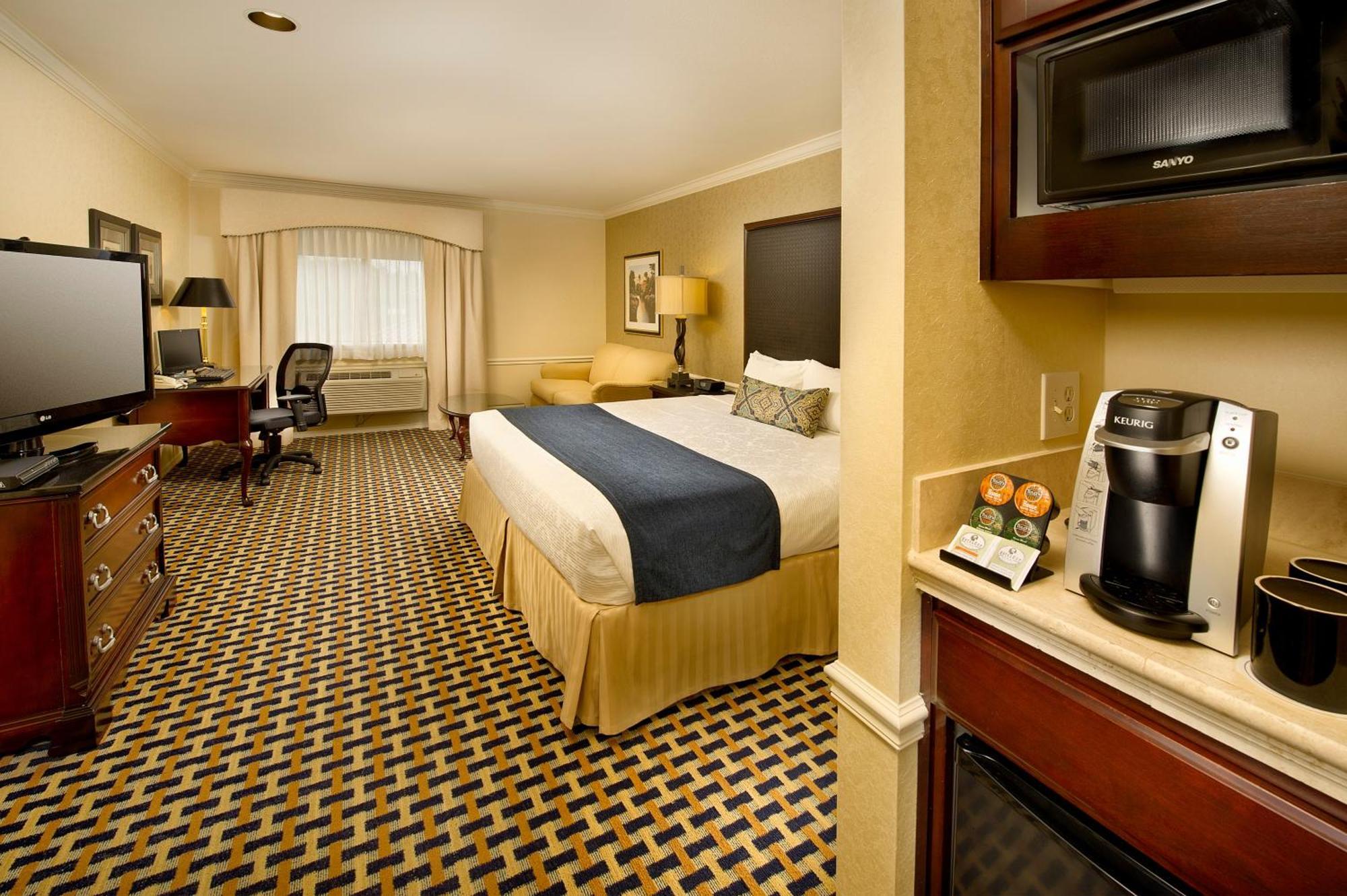 Best Western Plus Puyallup Hotel Oda fotoğraf