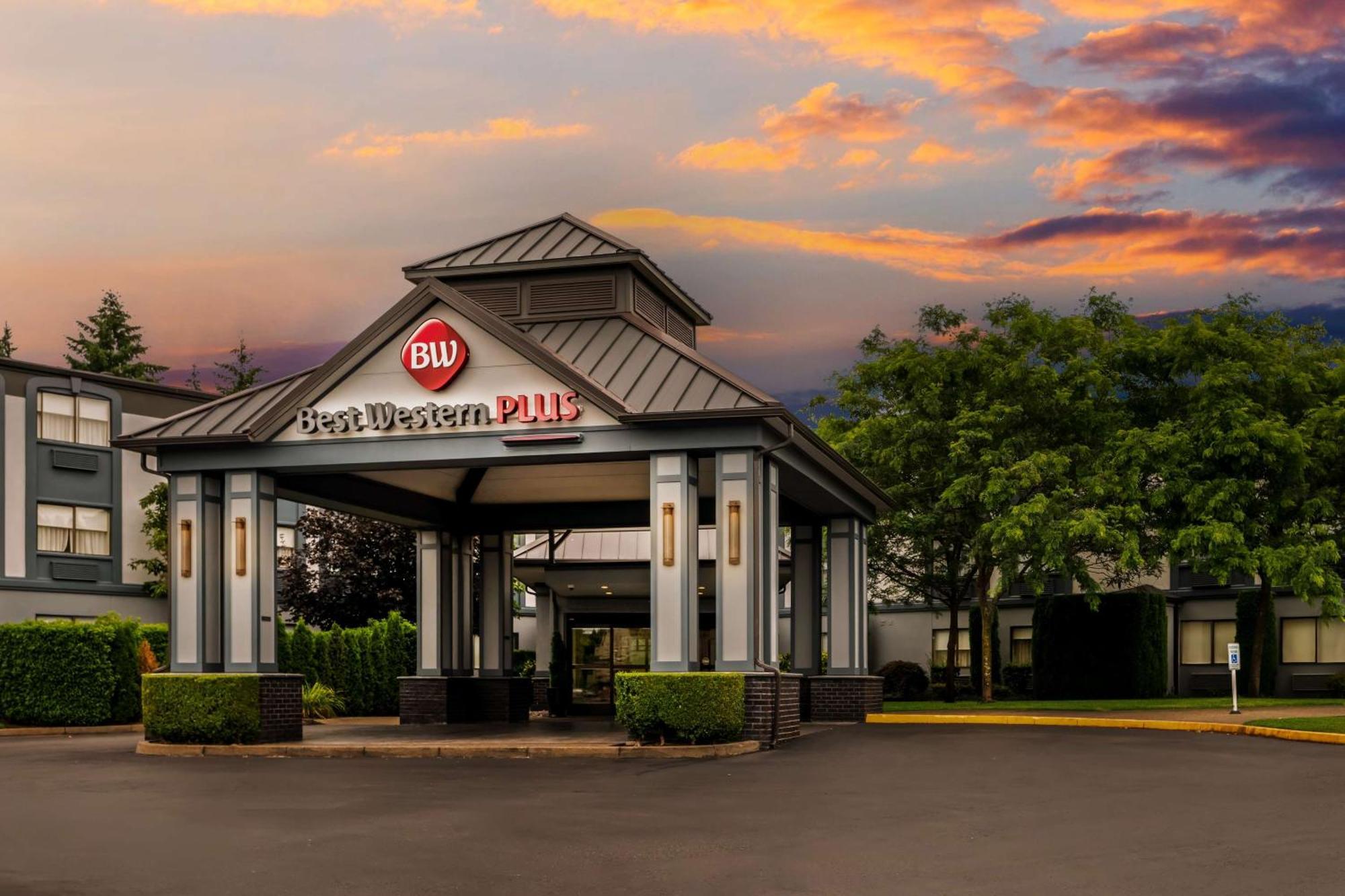 Best Western Plus Puyallup Hotel Dış mekan fotoğraf